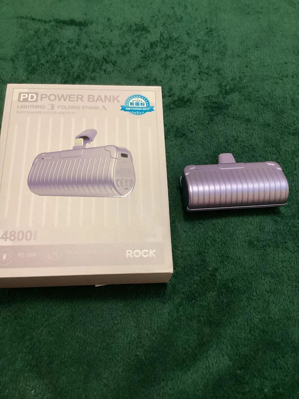 Power bank da marca Rock 