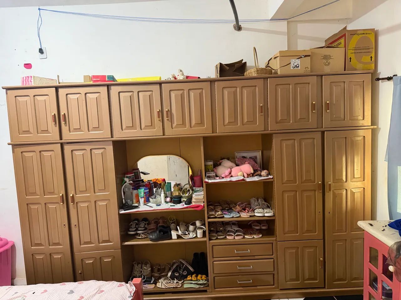 Guarda roupas de seis portas  - Foto 2