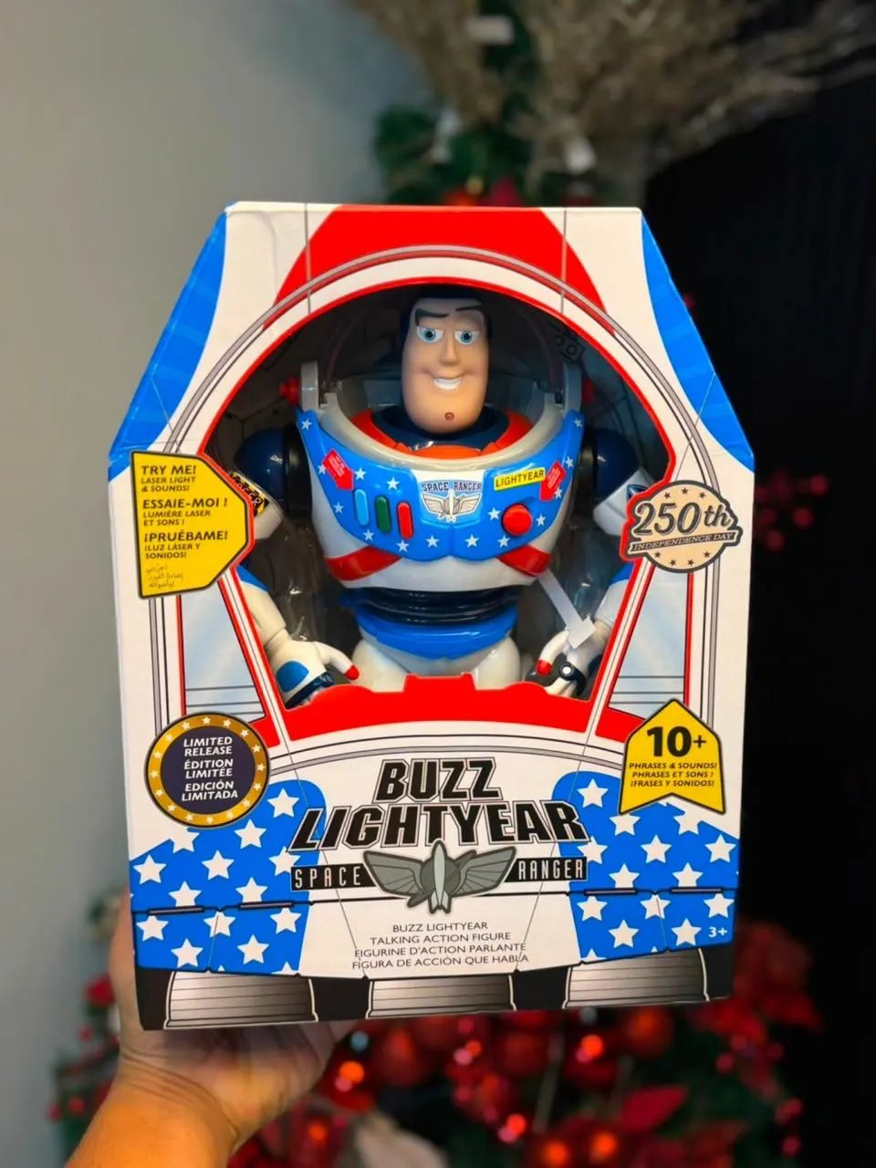Buzz Lightyear Space Ranger - Talking Action Figure (Edição Limitada)