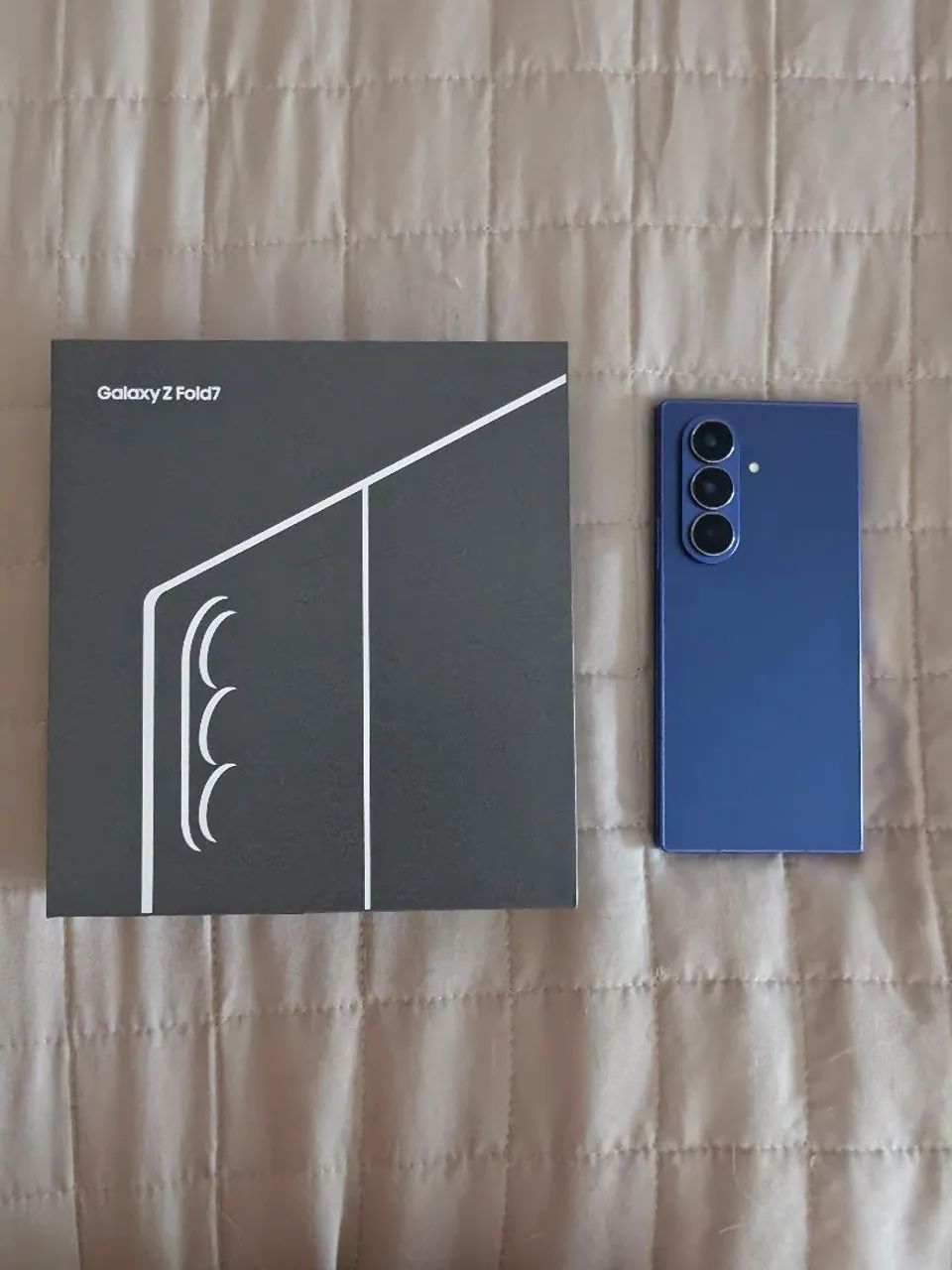 Samsung ZFold7 1TB, 16Ram Azul, Estado de novo  - Foto 2
