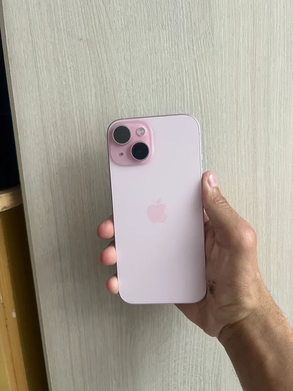 iPhone 15 128GB