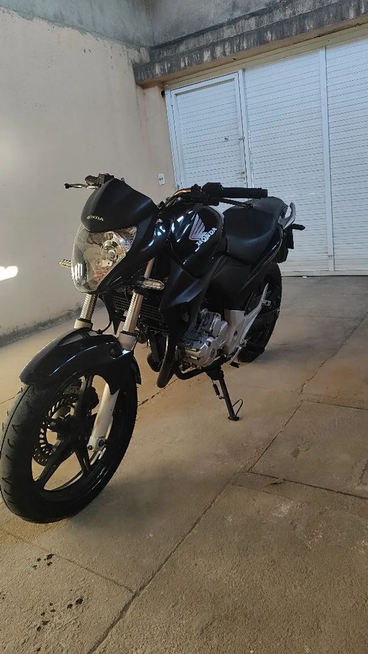 CB 300R 2012 