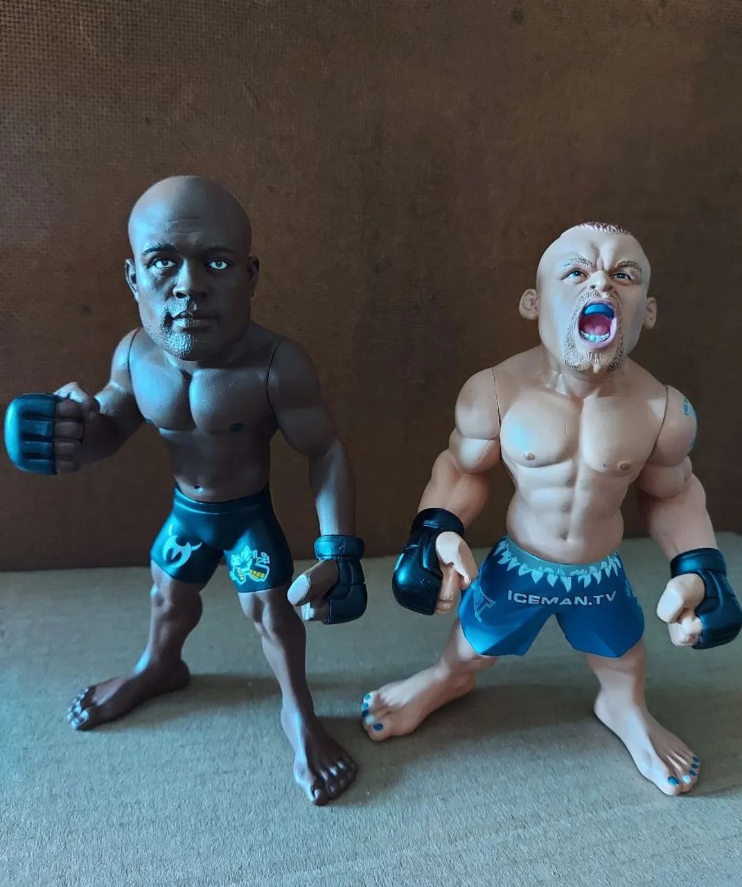 BONECOS UFC ROUND 5 MMA (13 FIGURAS) - Foto 4