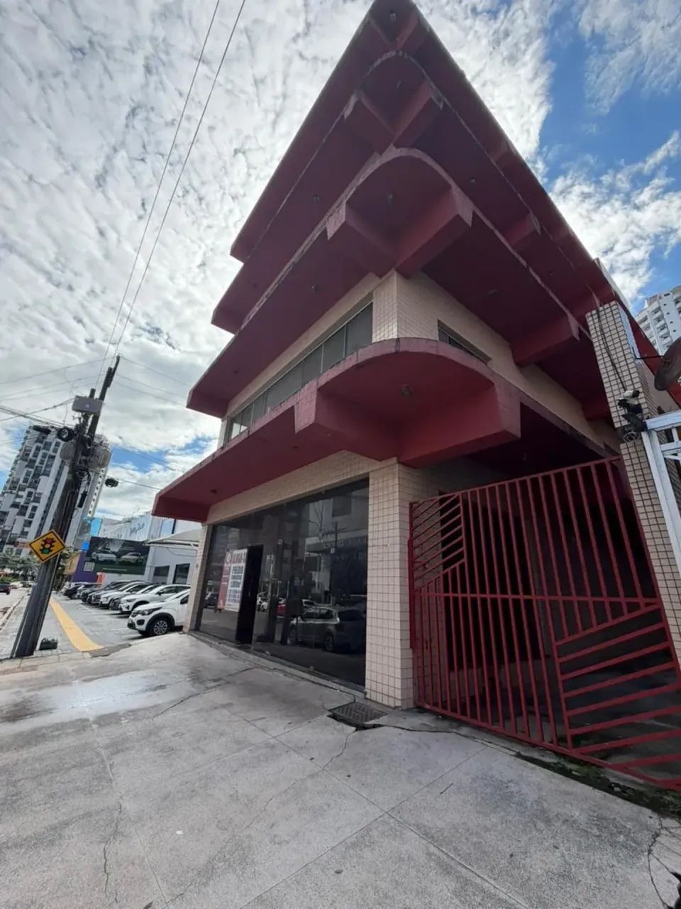 ALUGO PRÉDIO COMERCIAL - UMARIZAL - 2000M² - 50M DA DOCA - Foto 3