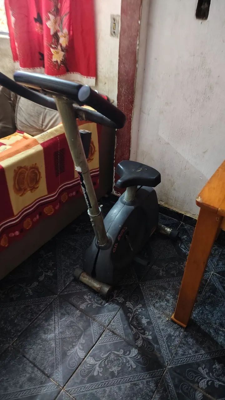 BICICLETA ERGOMÉTRICA MECÂNICA FUNCIONANDO PERFEITAMENTE 