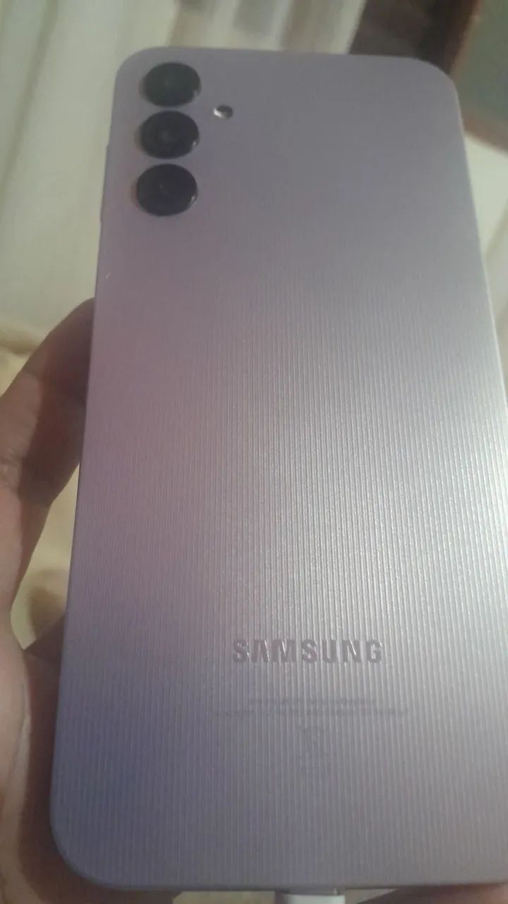 SANSUNG A14.   SEMI NOVO.  