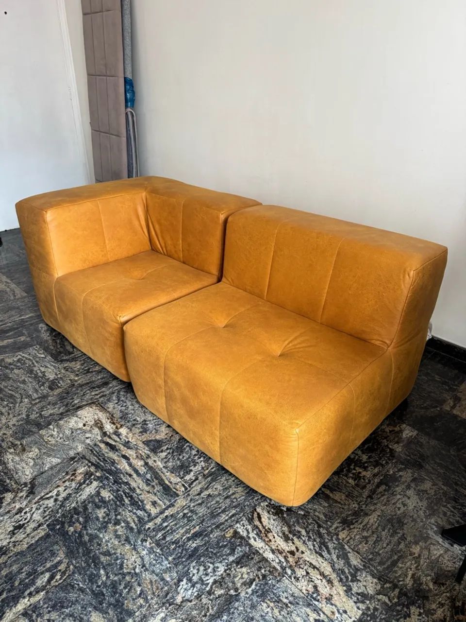 Sofá Modular Poli Couro Marrom 2 Lugares com 1 Braço - Foto 3