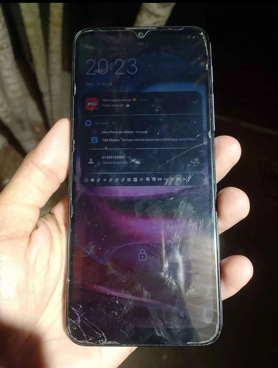 Motorola G30