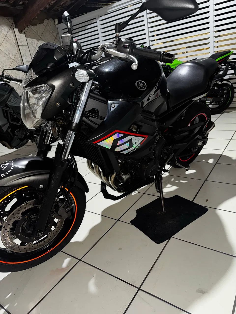 XJ6N 2015 - Foto 2