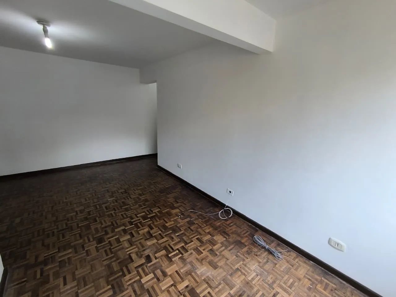 Studio com vaga no Centro de Curitiba | Edifício Ricardo | Rua Nilo Cairo esquina Mariano  - Foto 3
