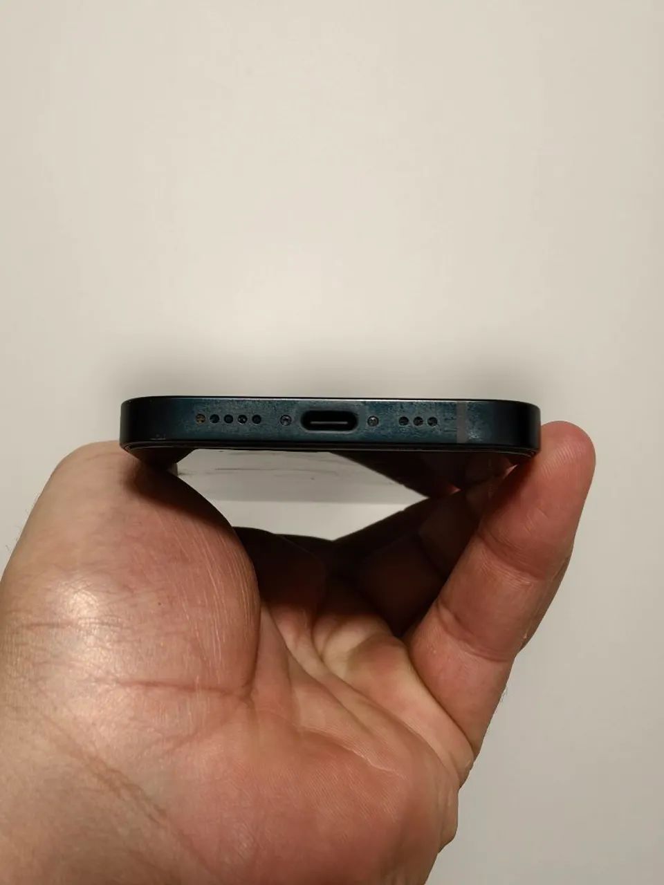 iPhone 16e Seminovo Bateria 95% - Foto 2