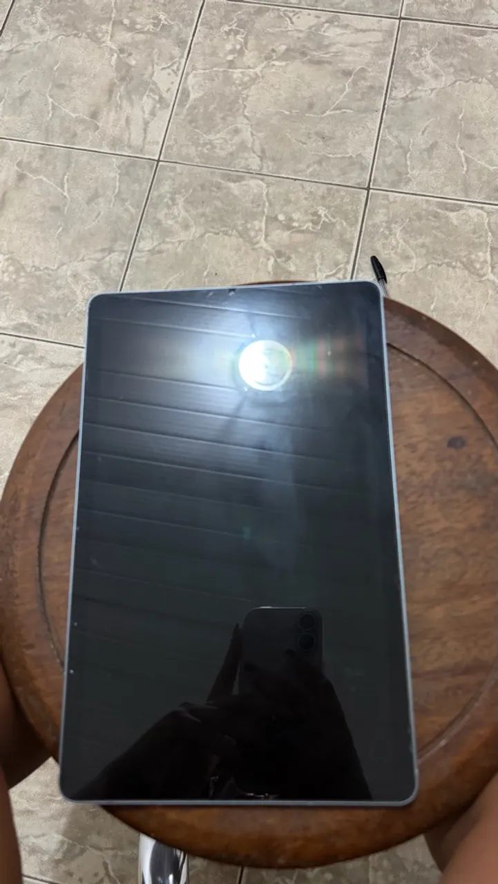 VENDO SAMSUNG TAB S6LITE COM PEQUENAS MARCAS DE USO  - Foto 3