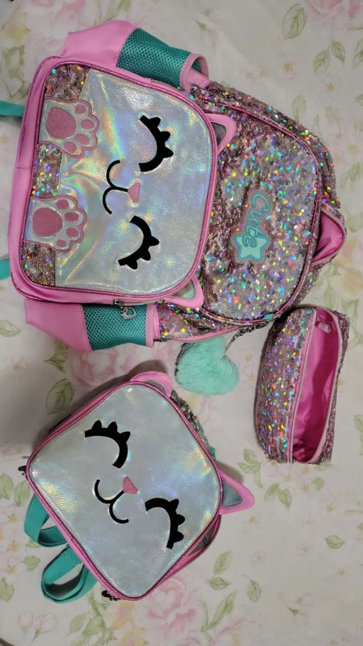 Kit mochila com lancheira e estojo