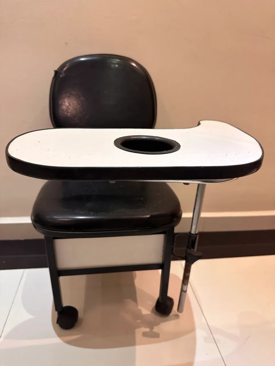 Cirandinha para Manicure com Gaveta e Rodinhas - Pronta para Uso - Foto 5