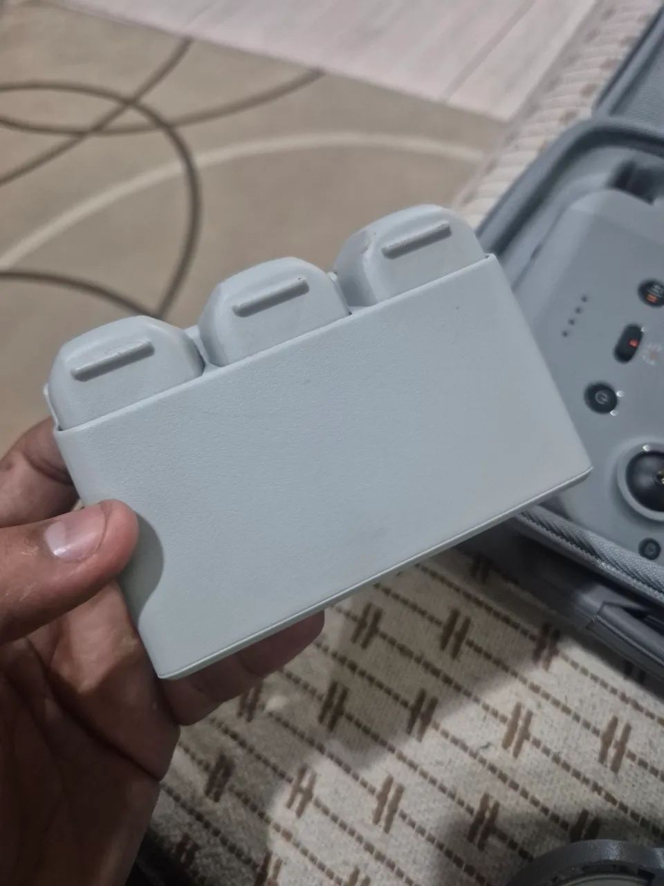 Controle + Drone Neo + 3 baterias  - Foto 4