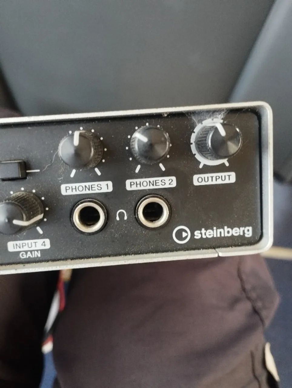 Interface Steinberg UR44 profissional 6 entradas - Foto 3