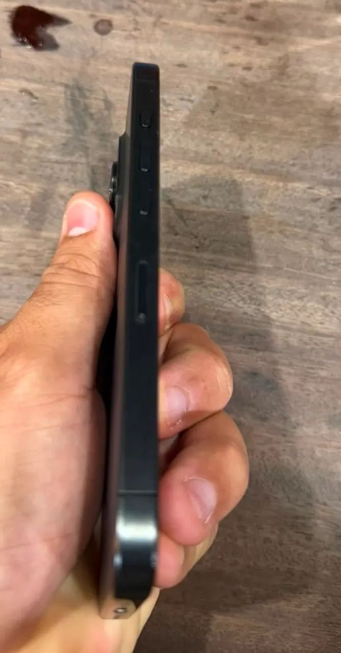 iPhone 15 pro  - Foto 3