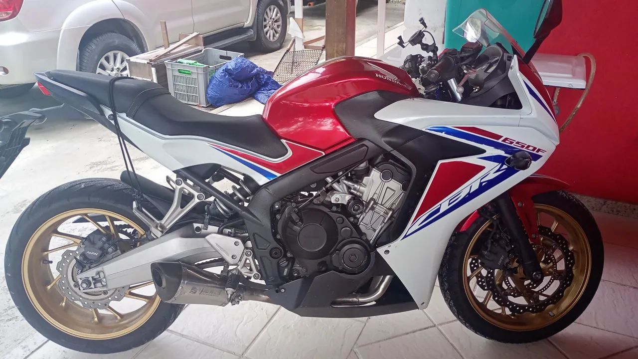 CBR 650F 2017/2017, manual e chave reserva - Foto 3