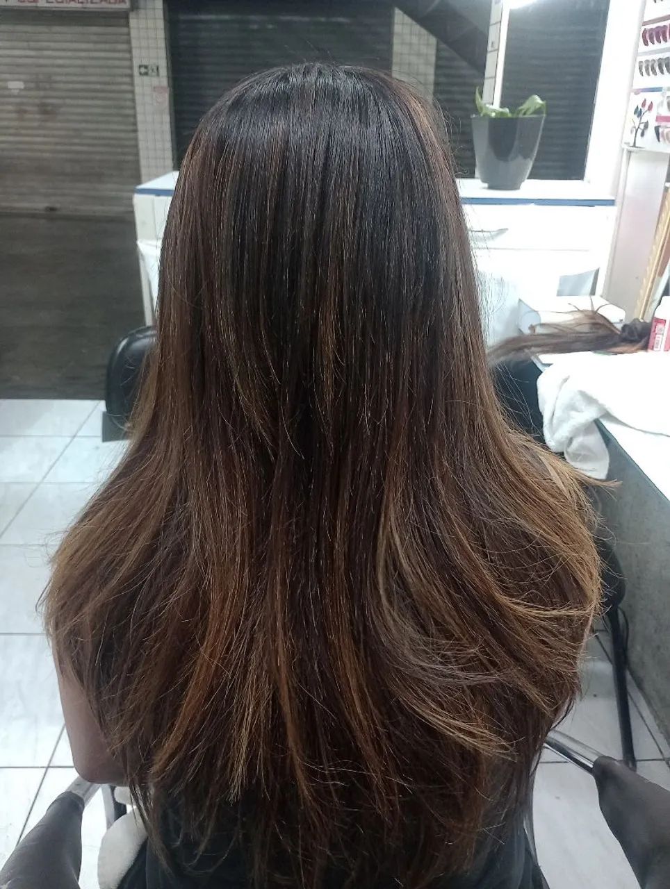  Aplicação de mega hair - Foto 2