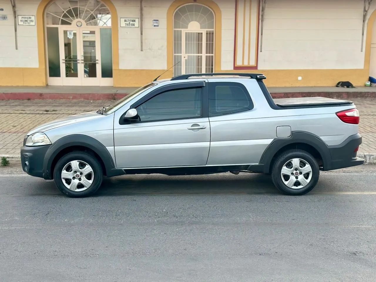 Fiat Strada Working Hard 1.4 Fire Flex 8V CD 2017 - Foto 3