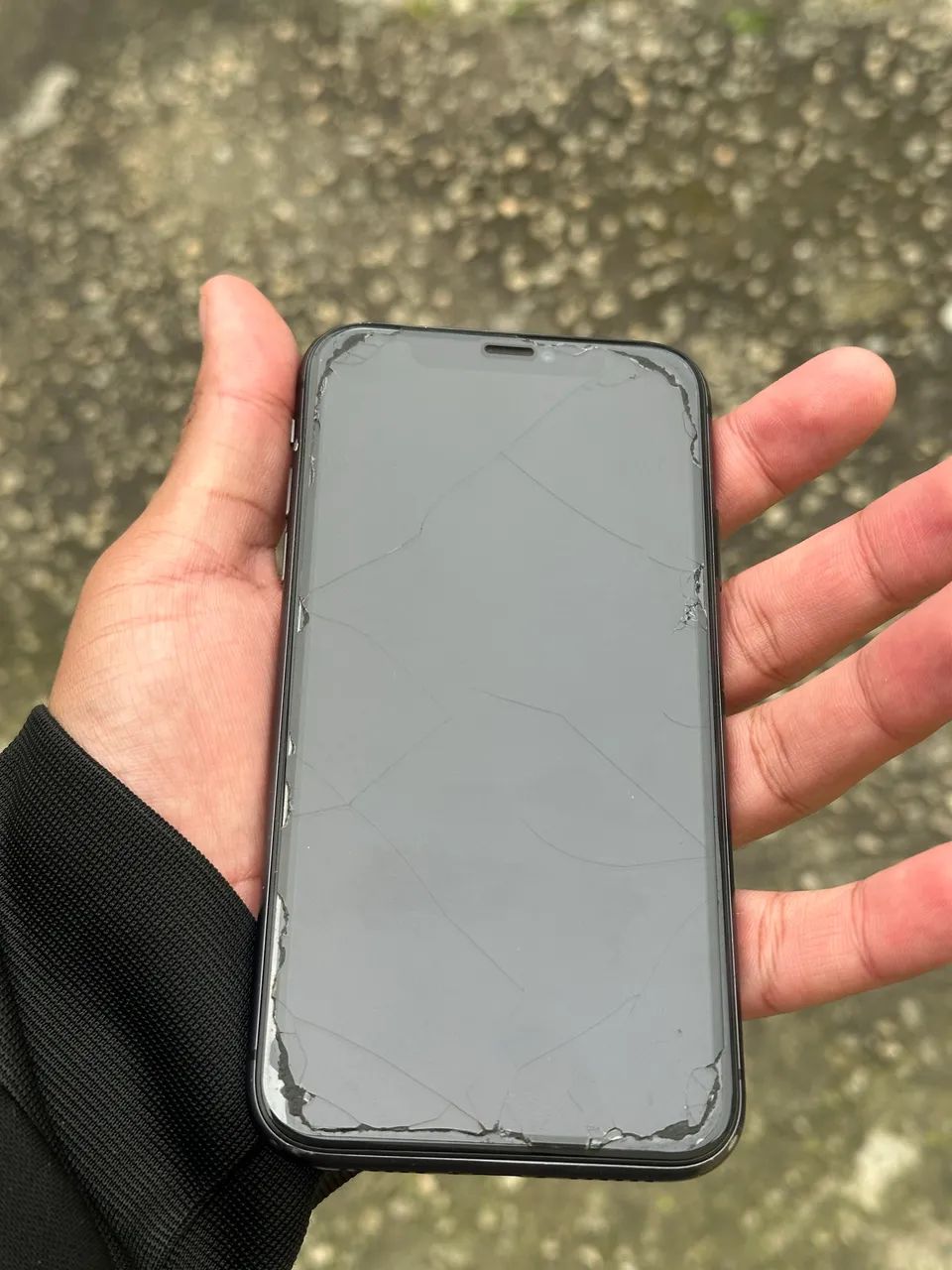 iPhone 11 64 GB PRETO - Foto 3