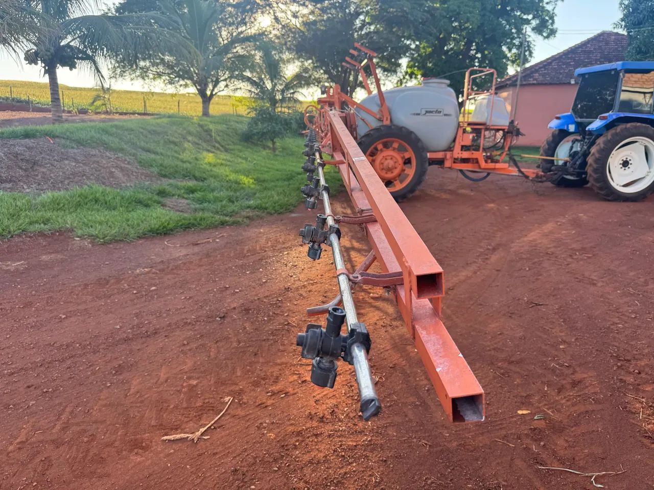 JACTO AM18 ADVANCE 2000L - Foto 2