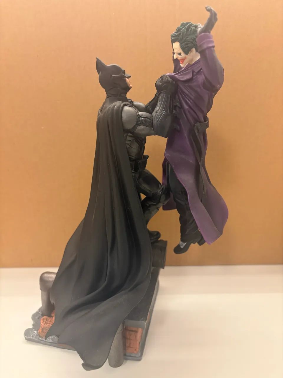 Batma Joker coringa estatua  - Foto 3