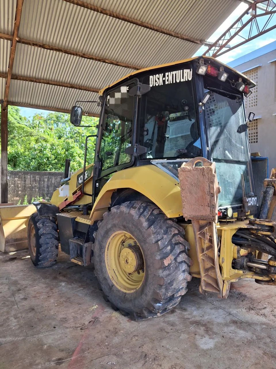 Cat 420F2 - Foto 2