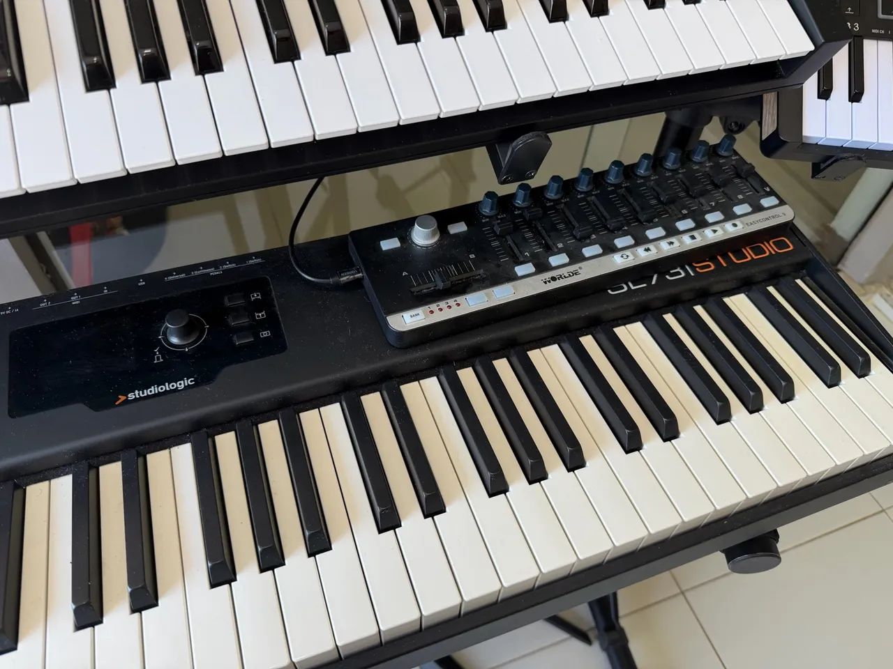 Controlador studiologic sl 73  - Foto 4