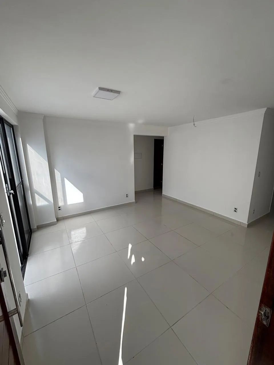 Apto pronto p/ morar Térreo de 3 qts com área em U - Foto 3