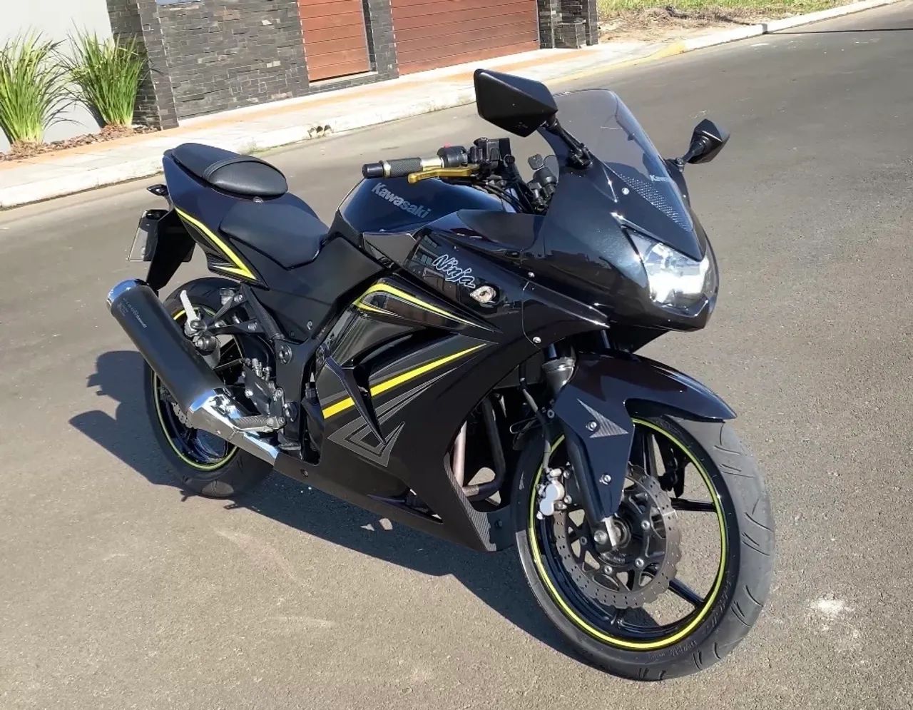 Kawasaki 250r 2012 - 1519218814 | OLX