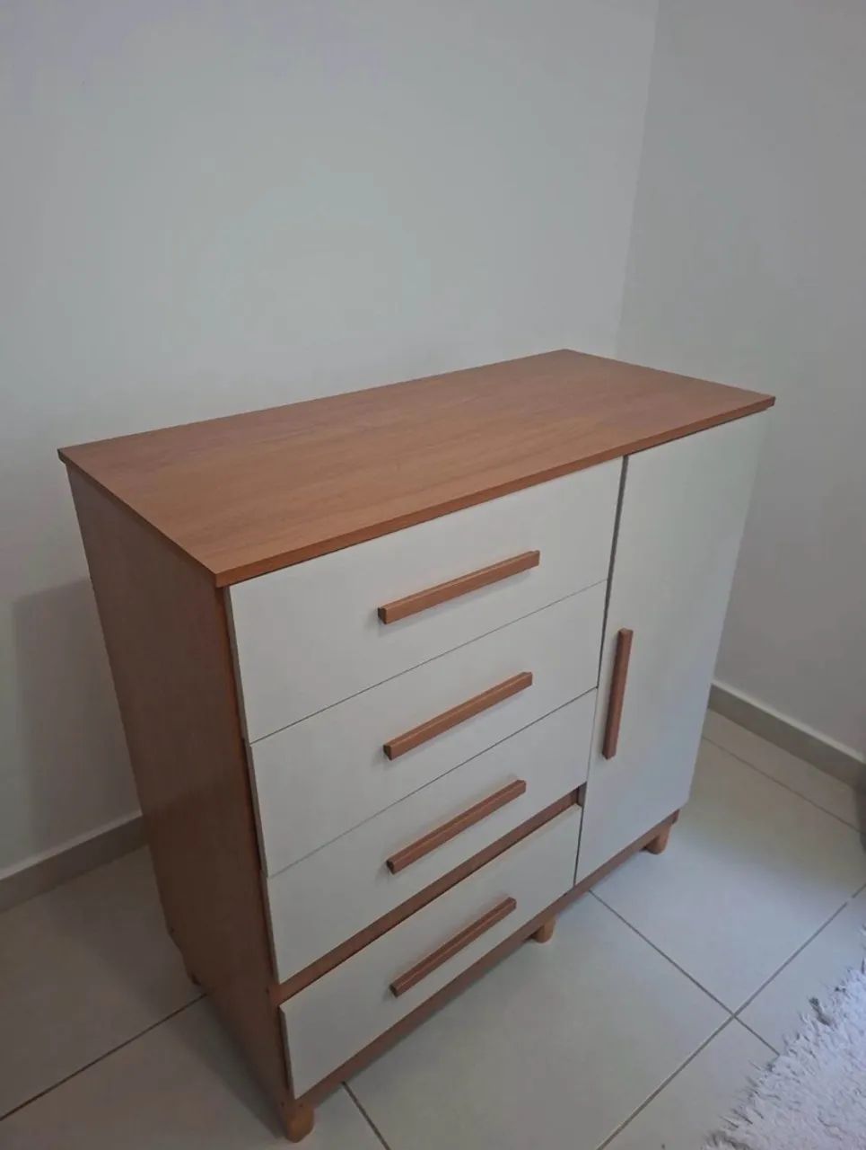 Cômoda 4 gavetas e prateleiras  - Foto 5