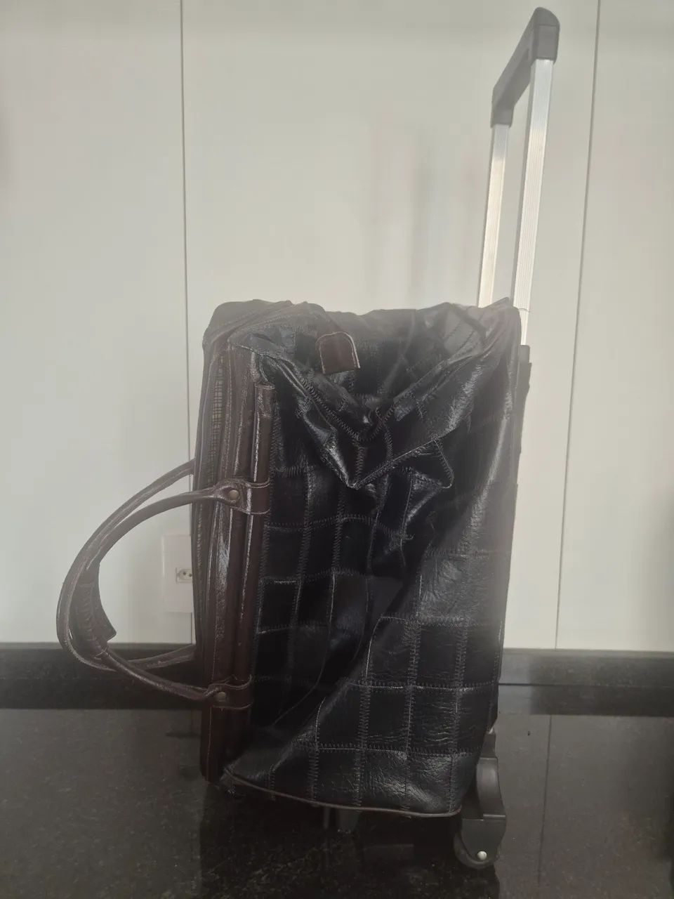 Bolsa grande de viagem  com 2 rodinhas 
