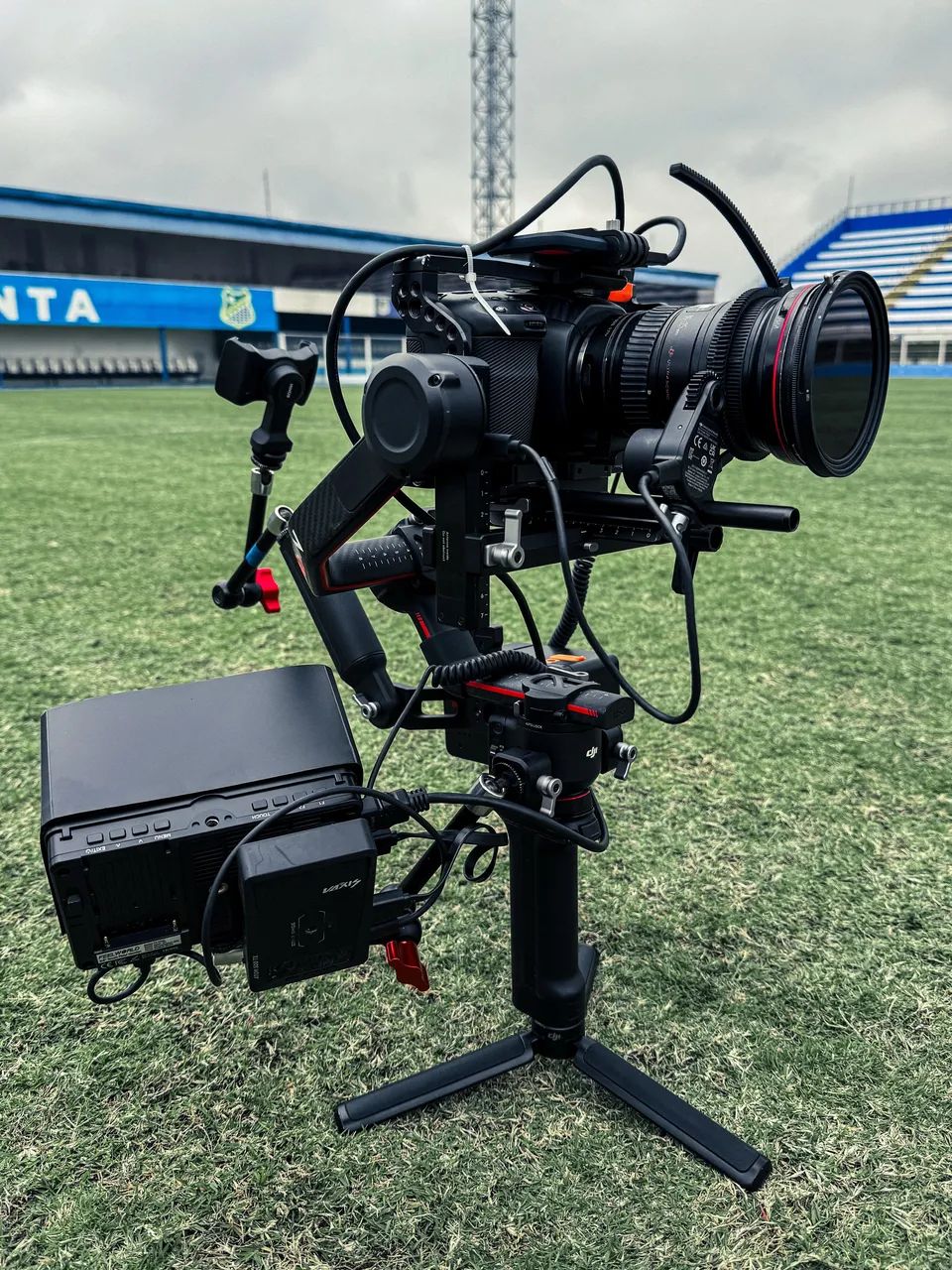 DJI Ronin RS3 Pro Combo - Foto 2