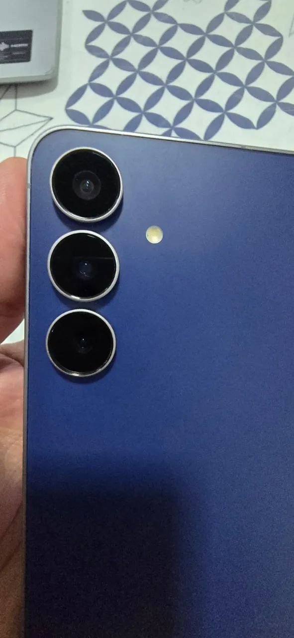 Samsung s25 Fe 128g pouco usado e sem marcas de uso - troco notebook - Foto 2