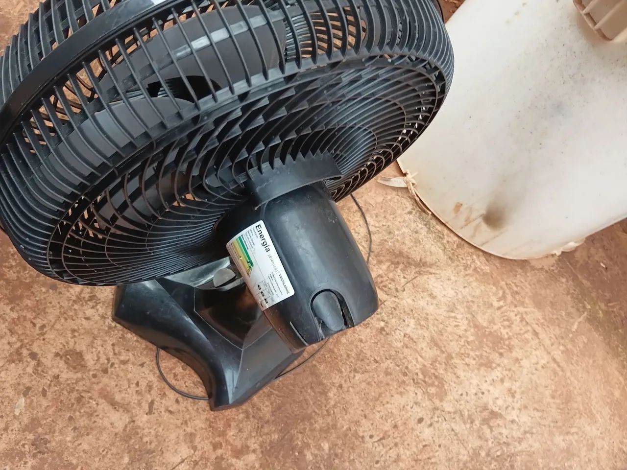 Ventilador Britânia 40 cm - Foto 2