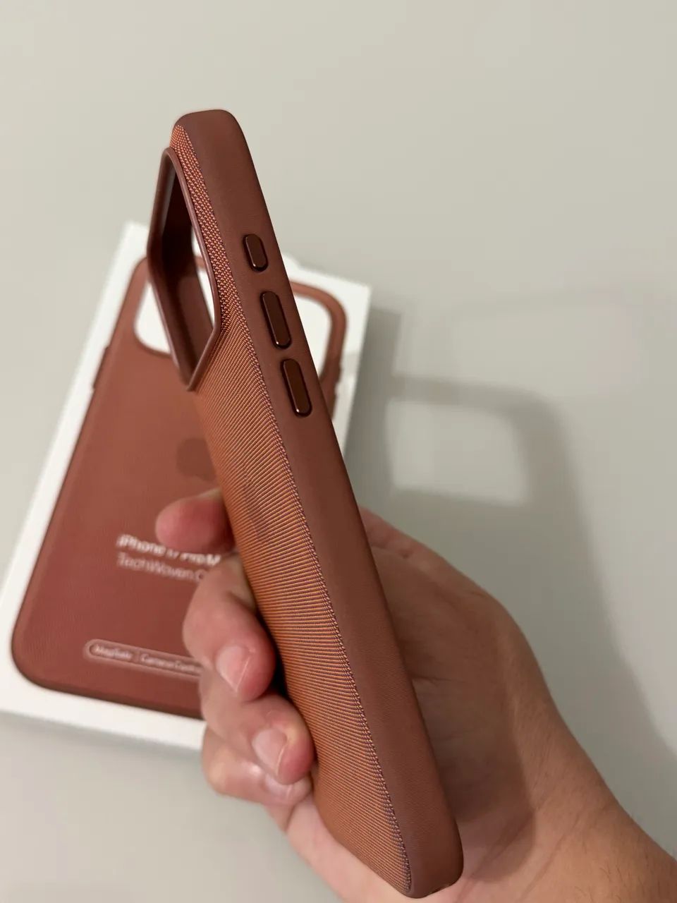 Capa original Apple iPhone 17 pro Max Tech Woven - Foto 4