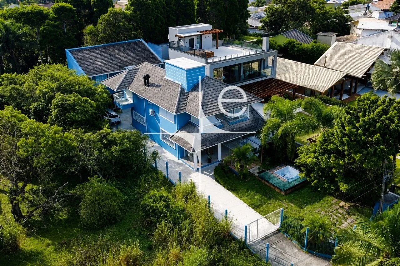 Casa 5 suites na Barra da Lagoa