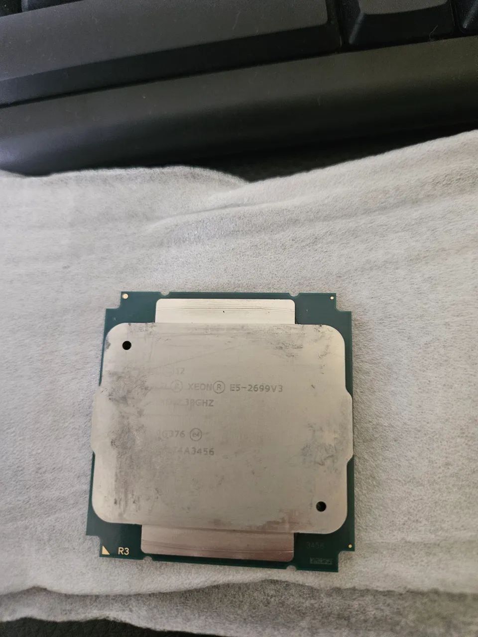 XEON 2699V3 ? 18 Cores / 36 Threads FUNCIONANDO PERFEITAMENTE 