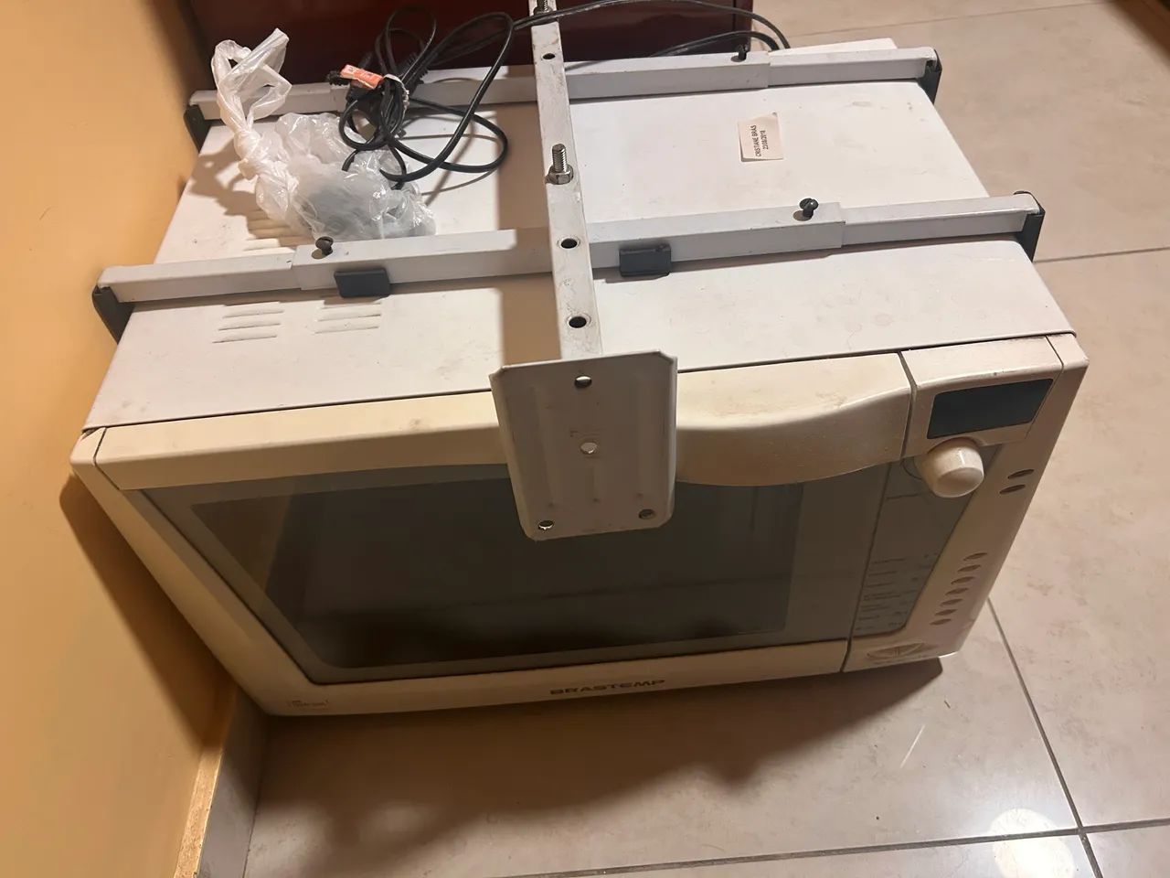 Microondas Brastemp *leia o anuncio* - Foto 2