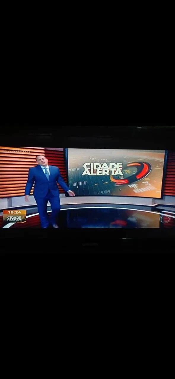 Tv 32 polegadas lg funciona tudo perfeitamente  - Foto 2