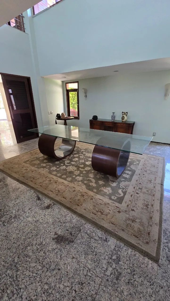 Dining Table472797228125409282