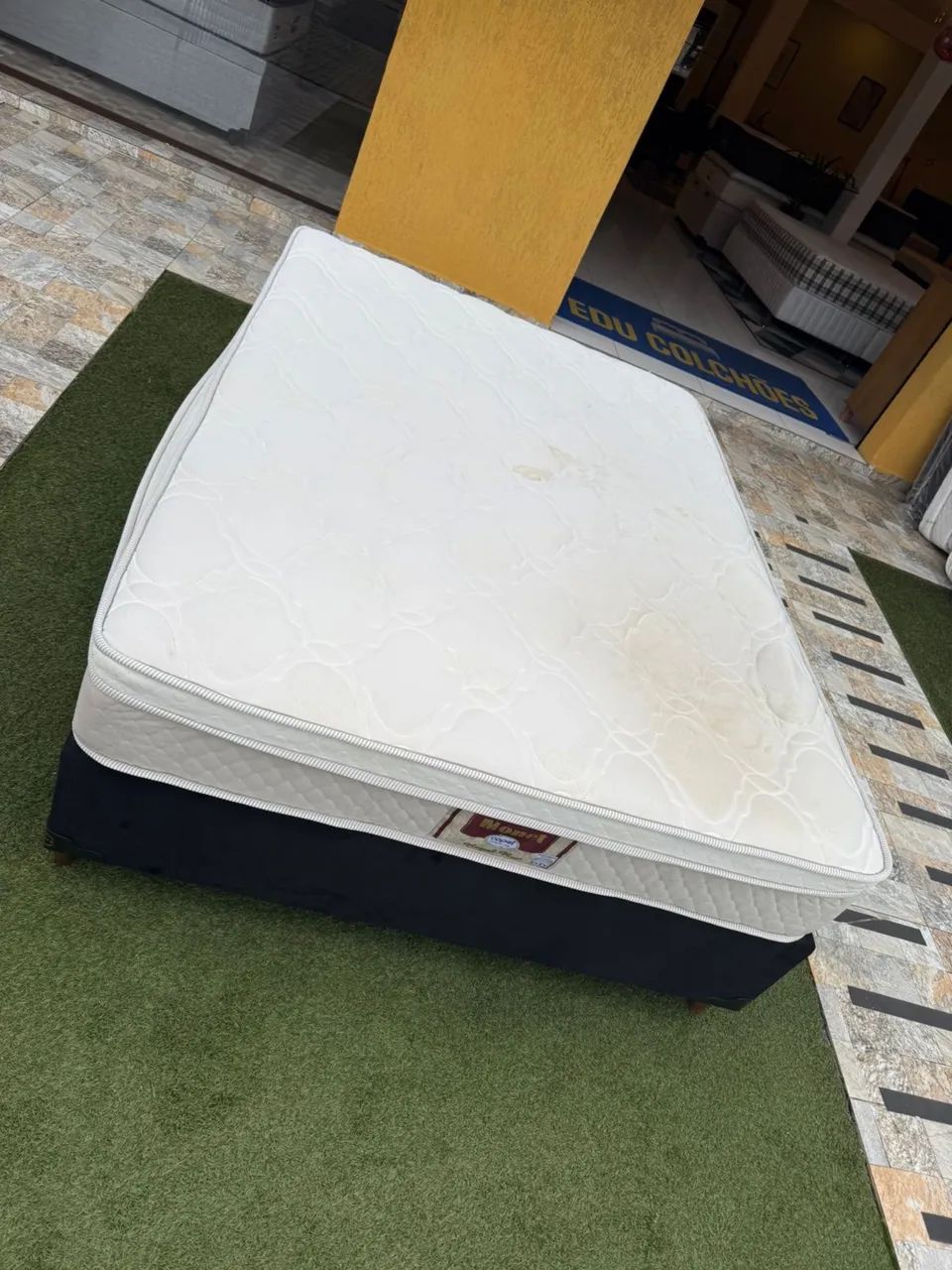 Cama box CASAL MONET USADA TOP - ENTREGAMOS 