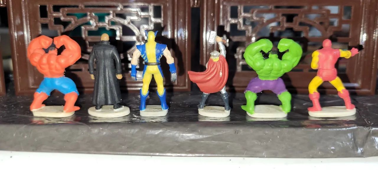MINIATURAS HERÓIS MARVEL 2011 TREE HOUSE KIDS - Foto 2
