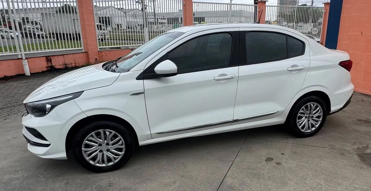 Fiat Cronos Drive 1.3 8V Flex 2019 - Foto 4