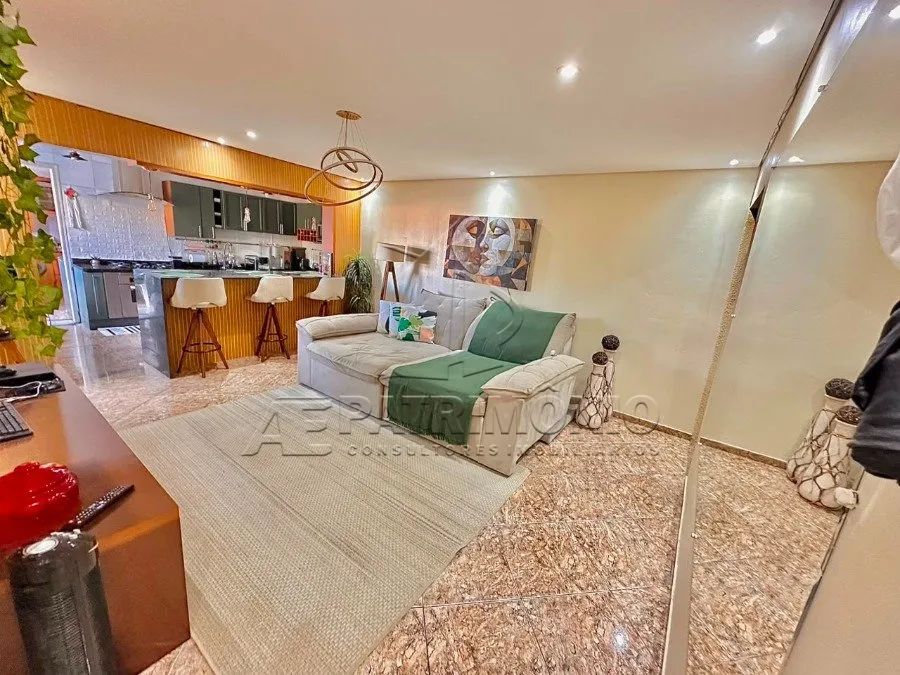 CASA TERREA COM 5 QUARTOS - CELESTE