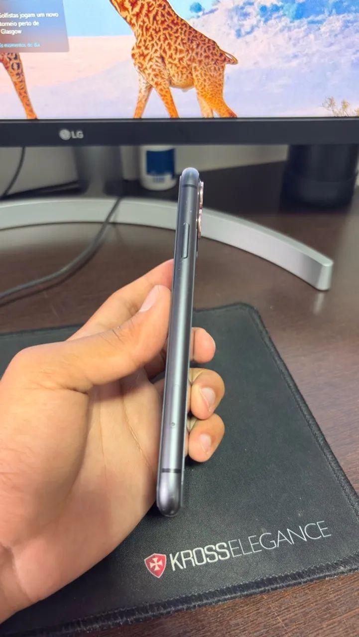 iPhone 11  - Foto 4