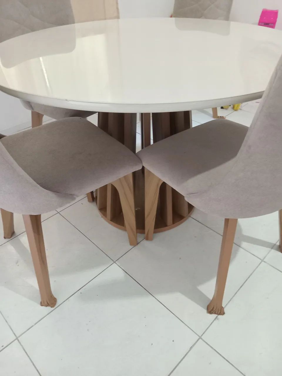 Mesa com tampo de vidro - Foto 3