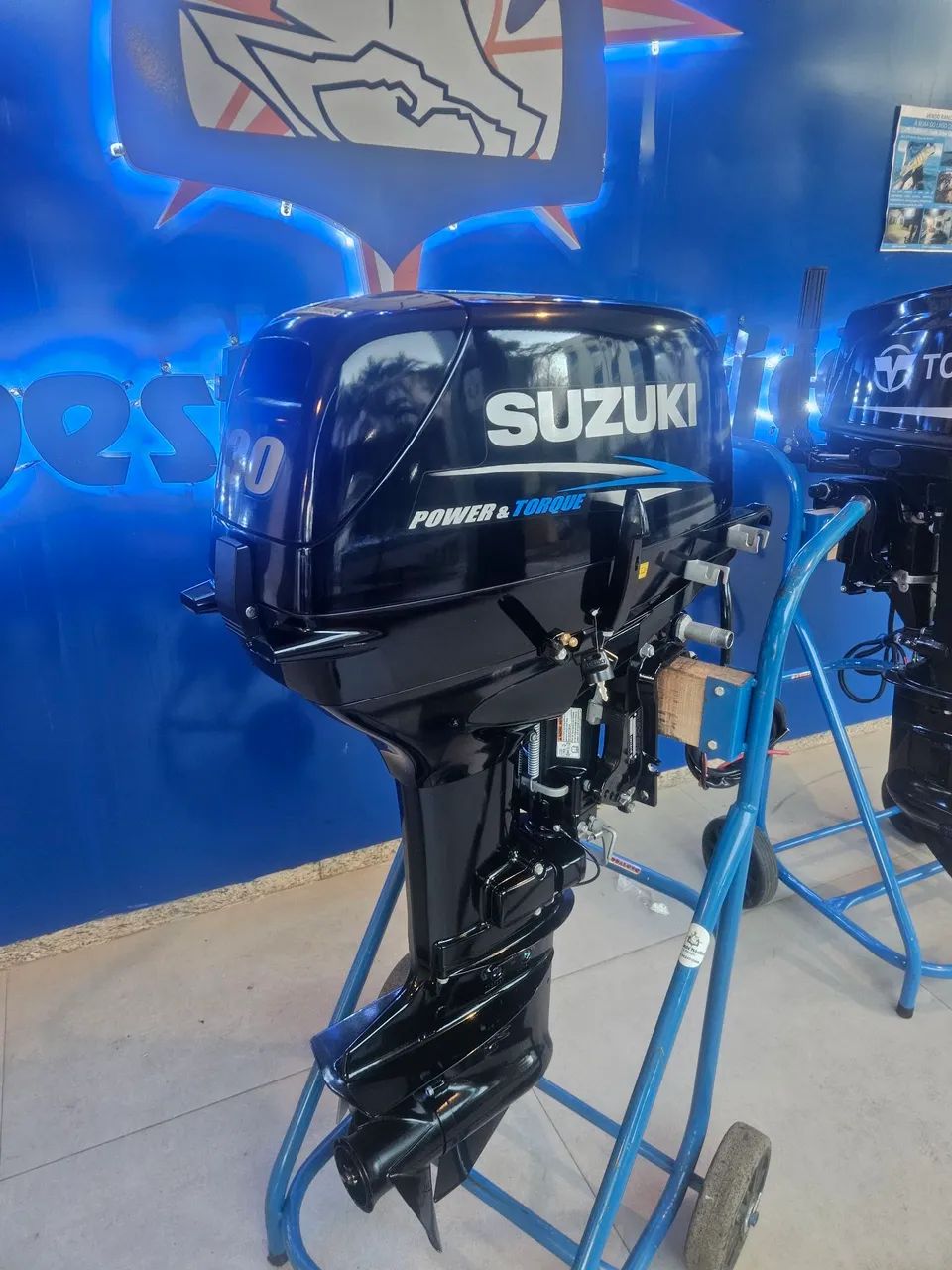 MOTOR DE POPA SUZUKI 30 ELETRICO COM COMANDO . - Foto 5