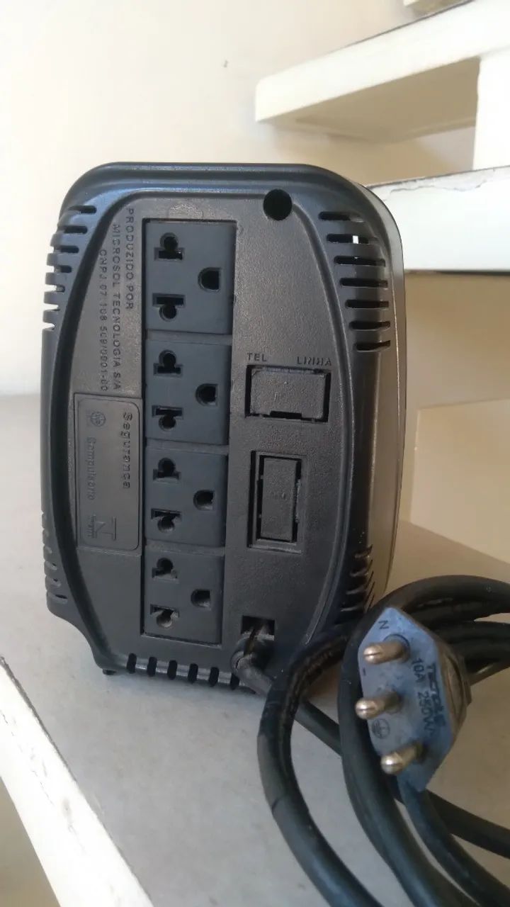 Estabilizador Microsol - 300 W - Usado  - Foto 4